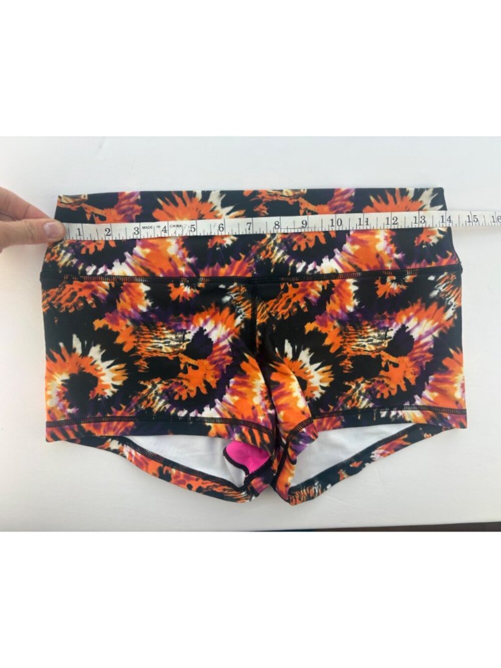Peachy Athletic NWT Unicorn Collection Booty Crossfit Tie Dye Shorts Size Medium - Picture 9 of 13